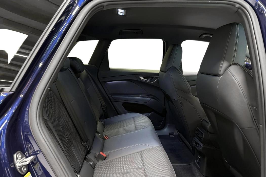 Audi Q4 e-tron 2023