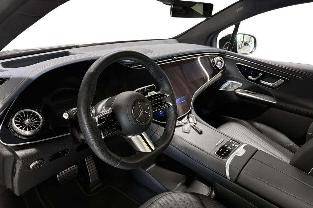Mercedes-Benz EQE SUV 2024