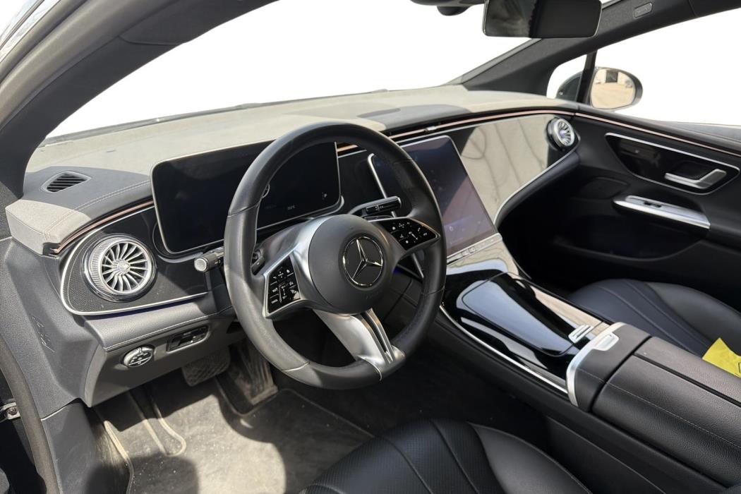 Mercedes-Benz EQE 2024
