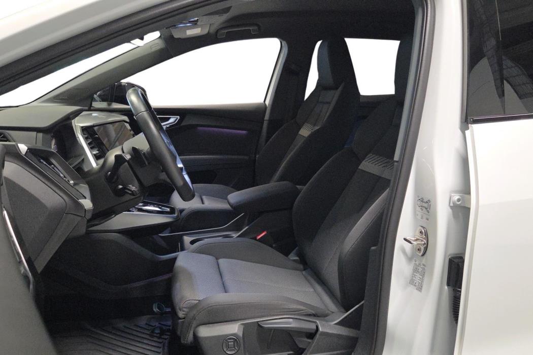Audi Q4 e-tron 2023
