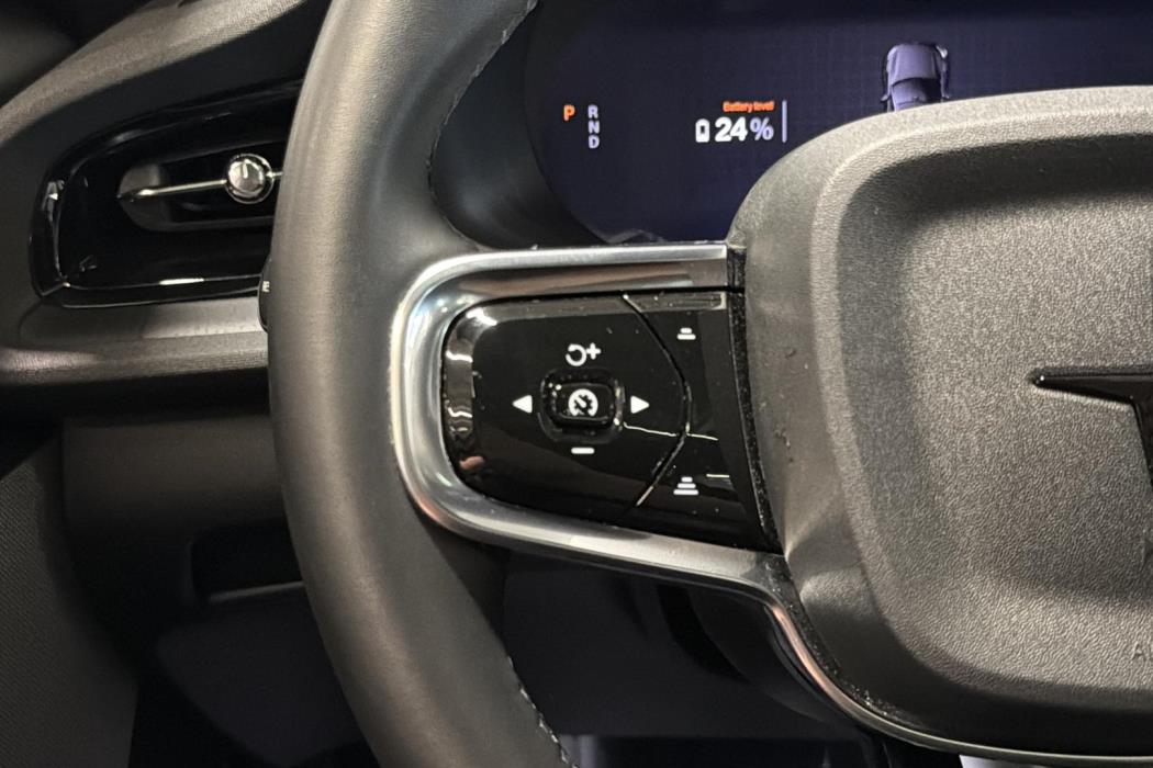 Polestar 2 2024