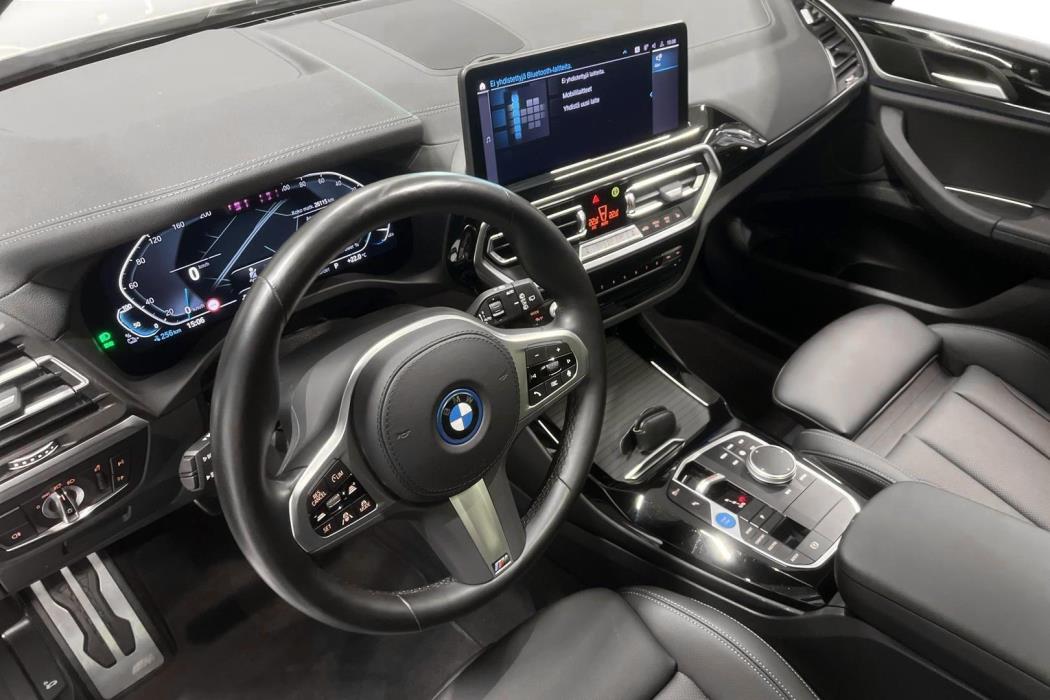 BMW iX3 2023