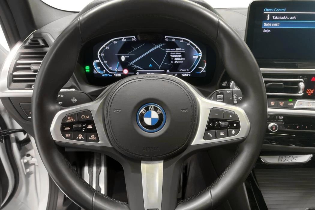 BMW iX3 2023