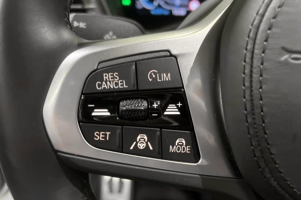 BMW iX3 2023