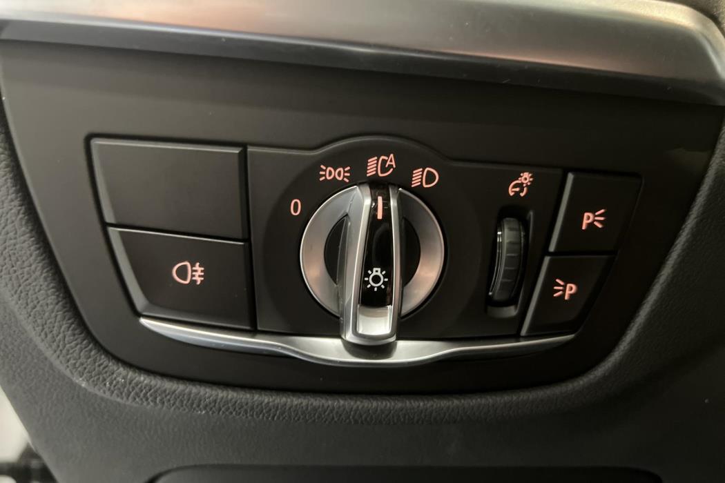 BMW iX3 2023