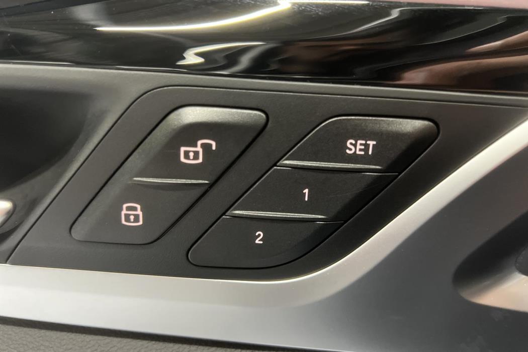 BMW iX3 2023