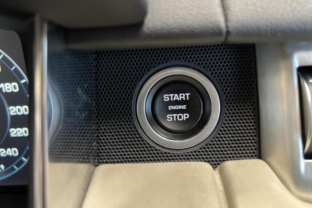 Land Rover Range Rover 2014