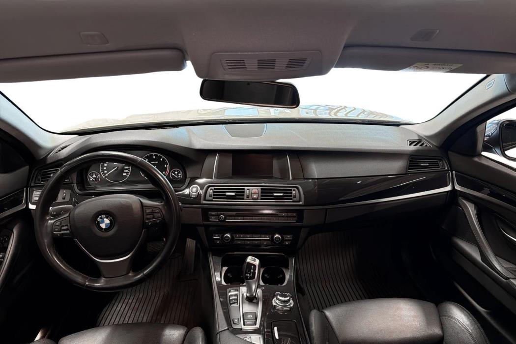 BMW 518 2017