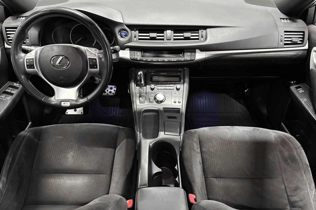 Lexus CT 2012
