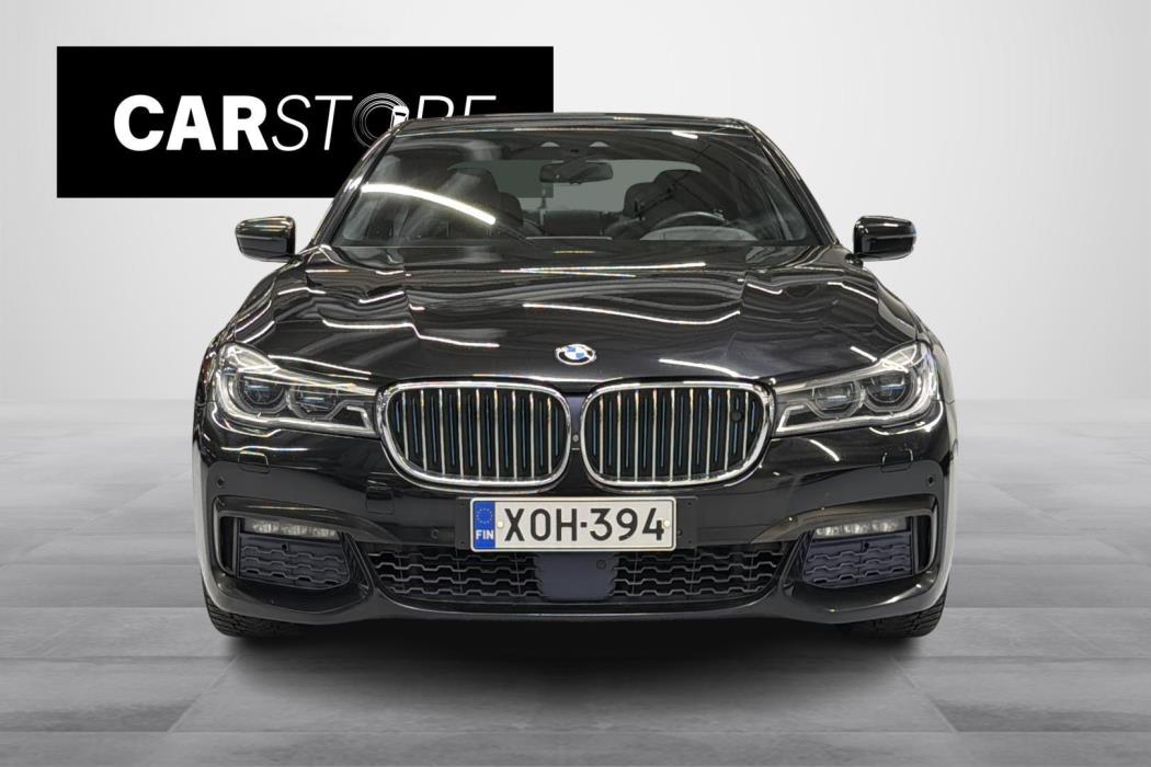 BMW 740 2017