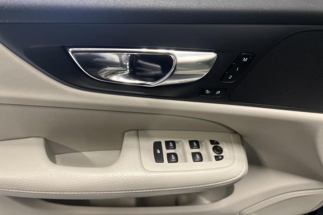 Volvo V60 Cross Country 2022