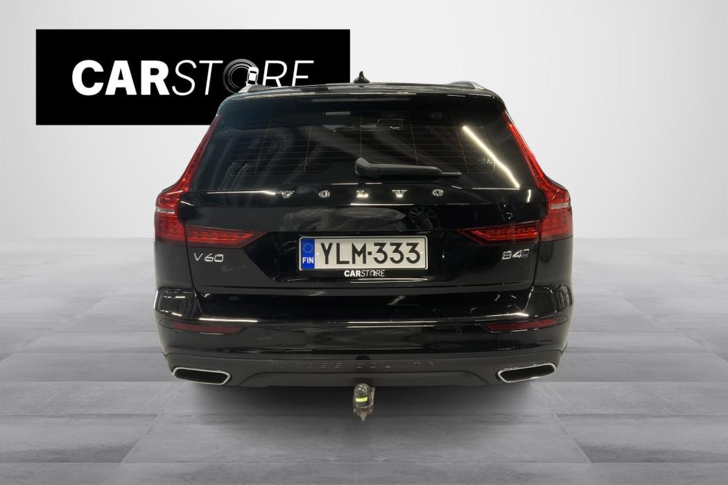 Volvo V60 Cross Country 2022
