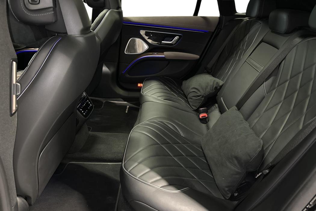 Mercedes-Benz EQS 2023