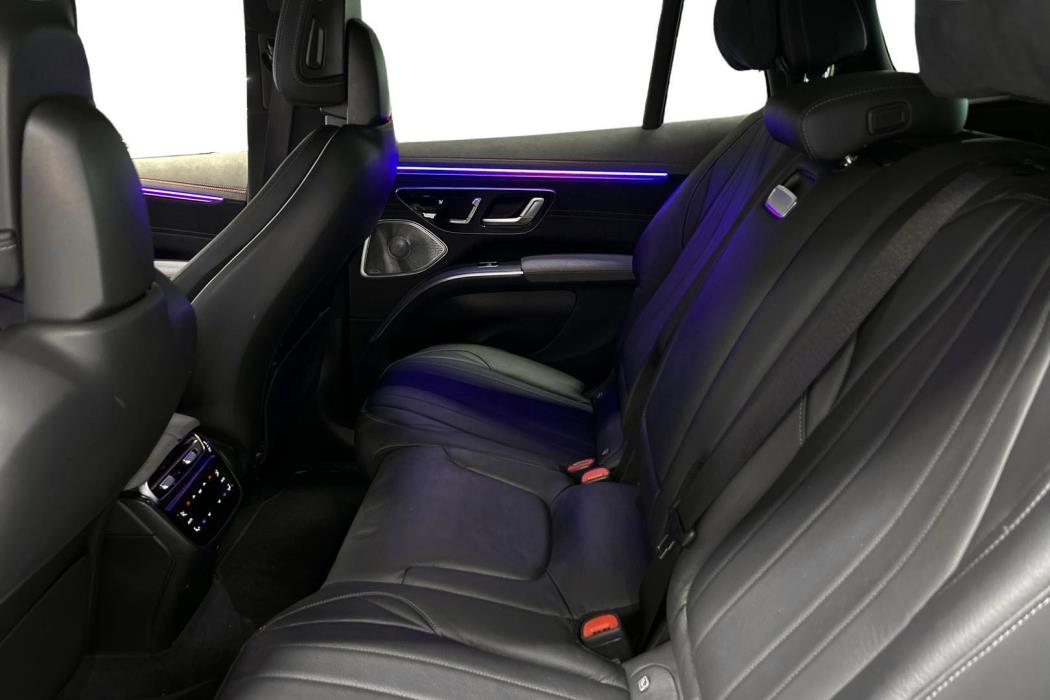 Mercedes-Benz EQS SUV 2023