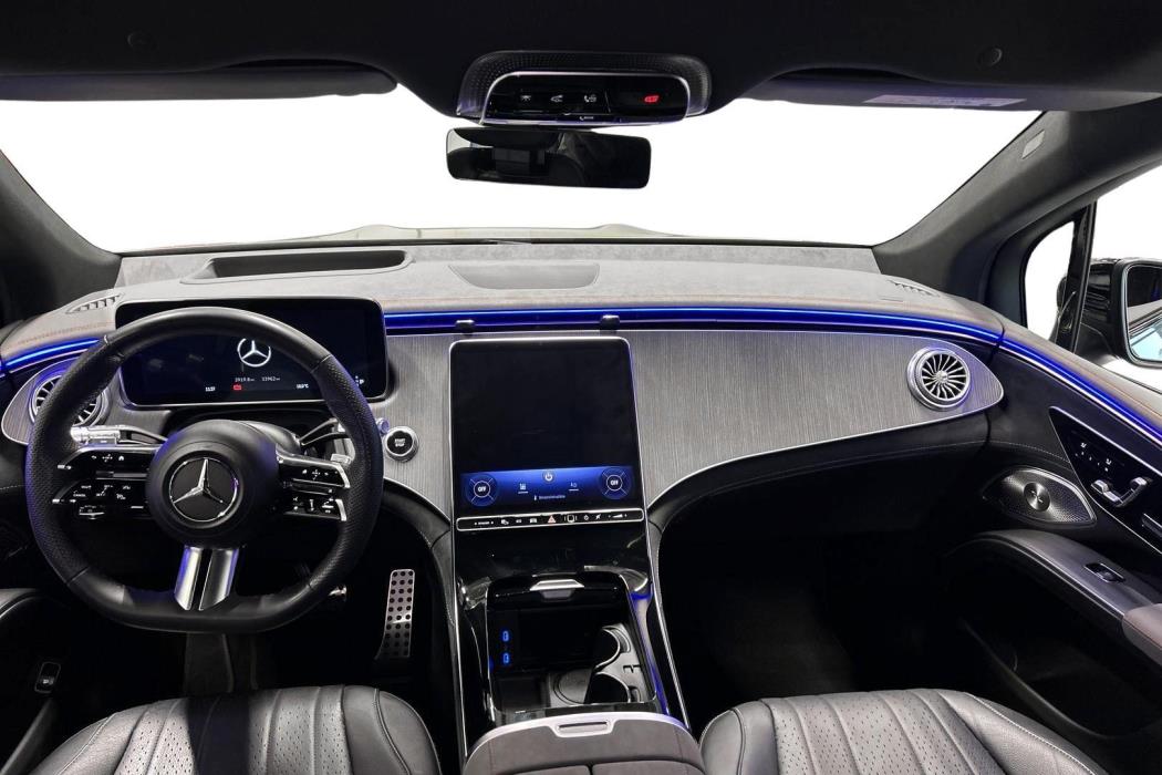 Mercedes-Benz EQS SUV 2023