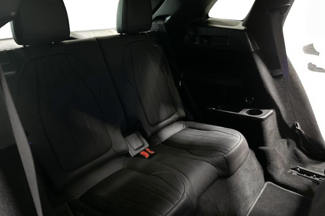 Mercedes-Benz EQS SUV 2023