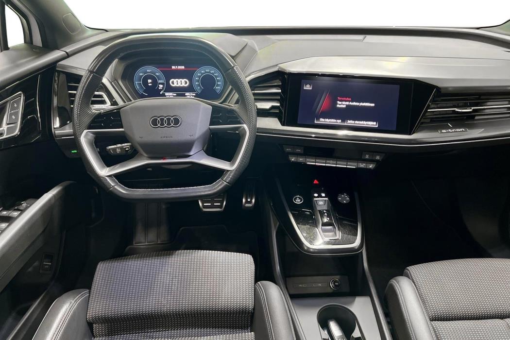 Audi Q4 e-tron 2023