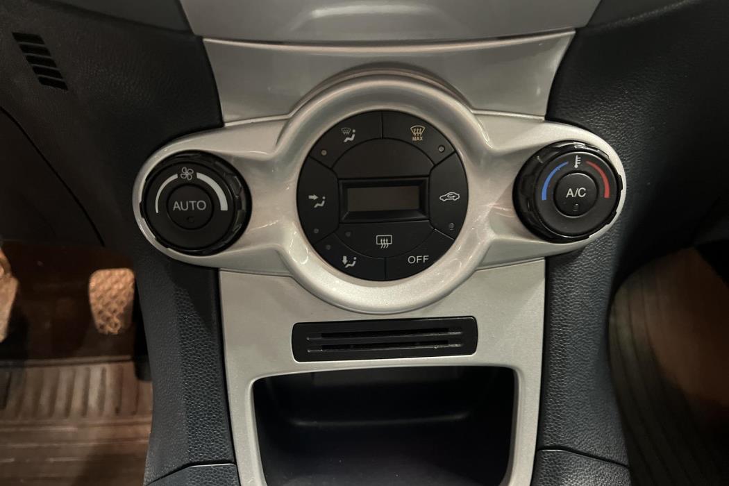 Ford Fiesta 2011