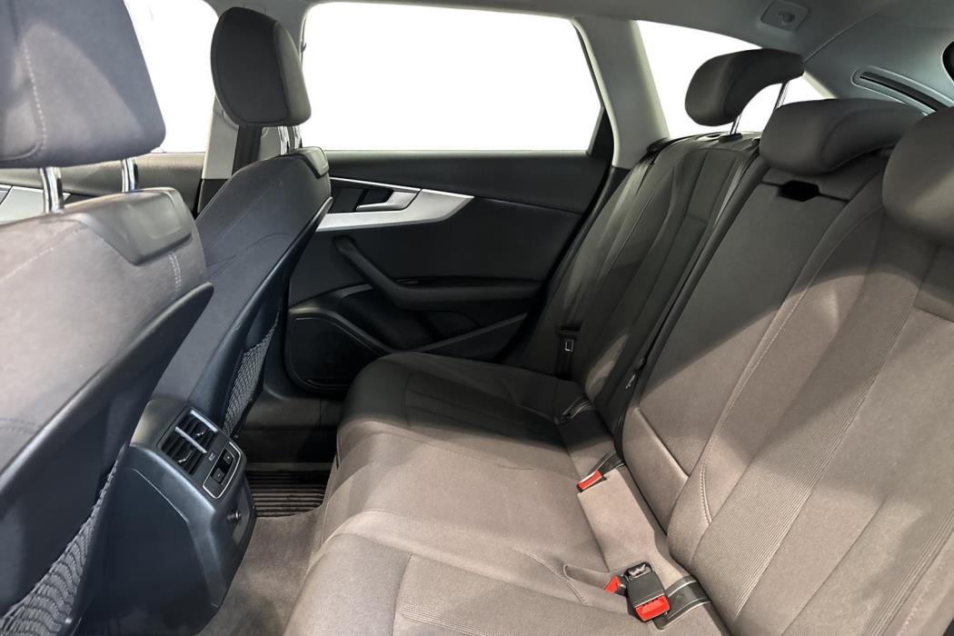 Audi A4 2016