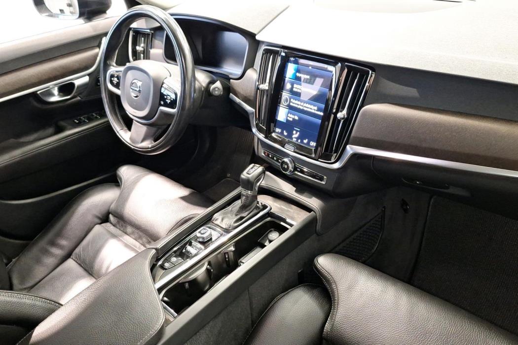 Volvo V90 Cross Country 2020