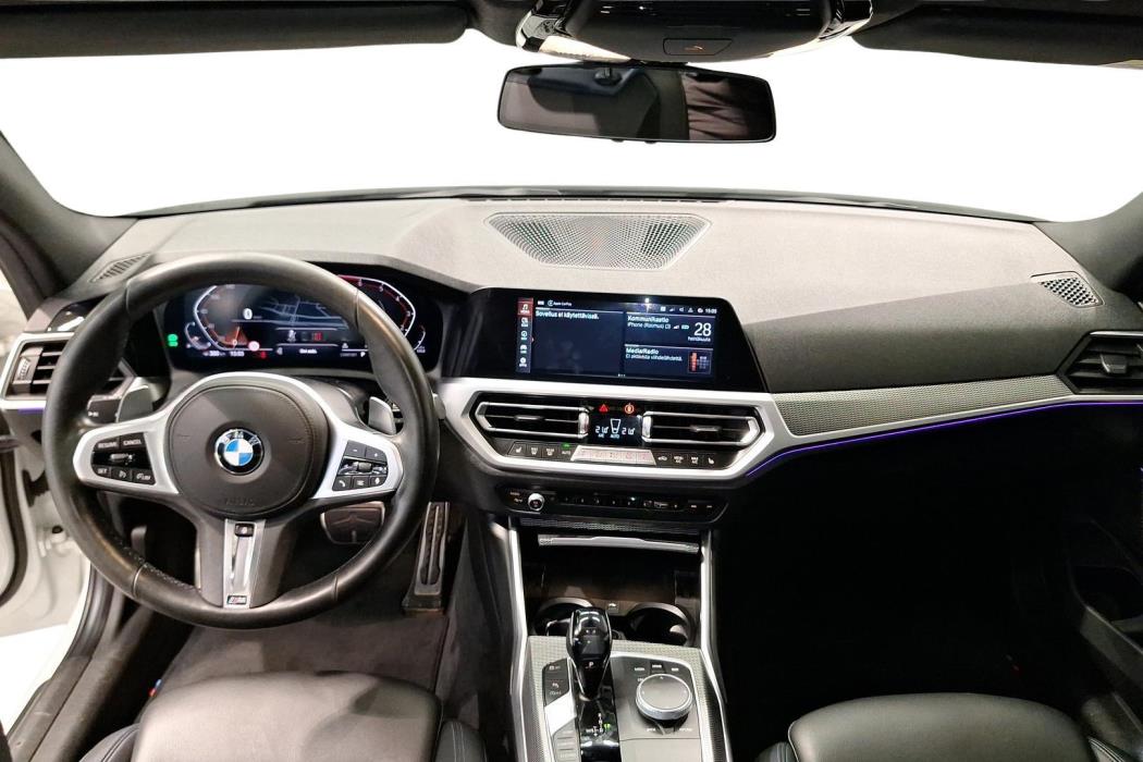 BMW 320 2019