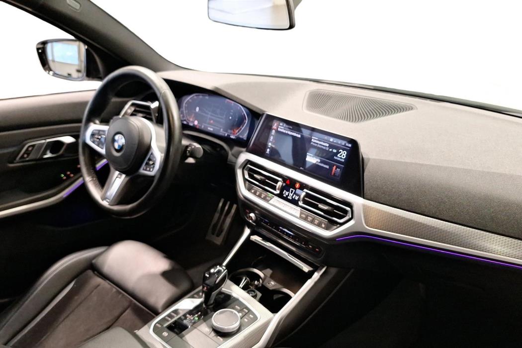 BMW 320 2019