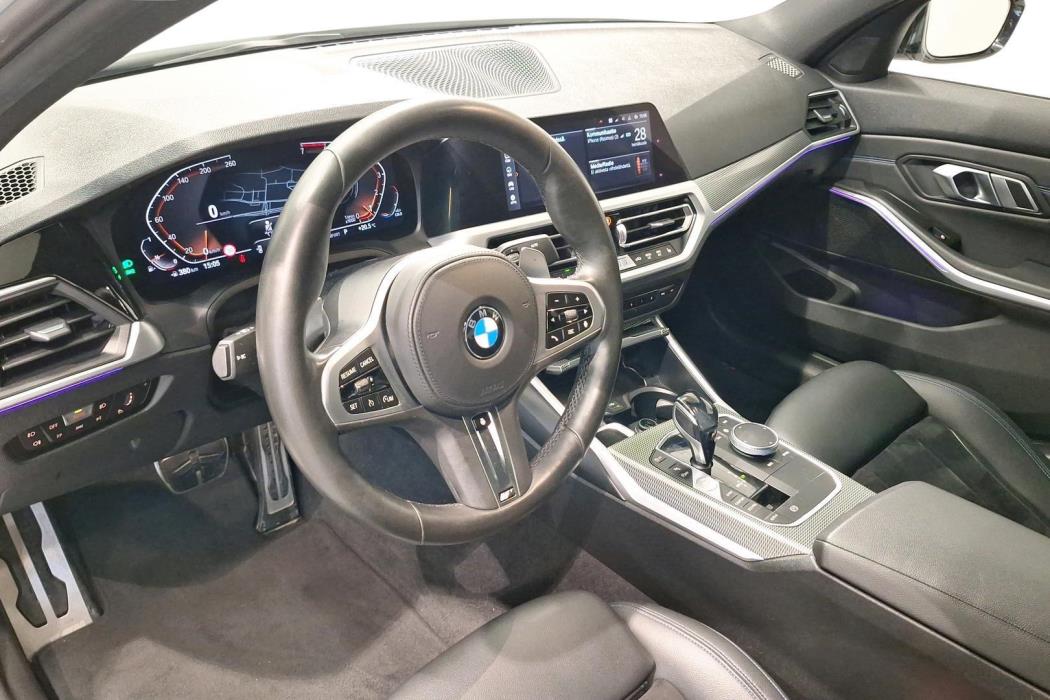 BMW 320 2019