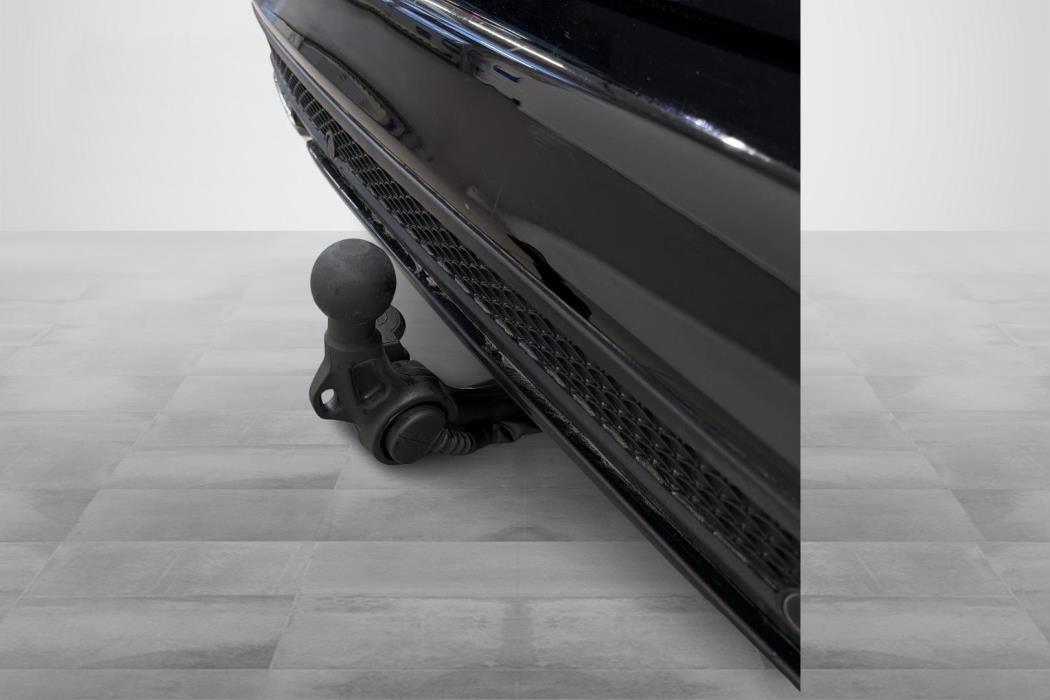 MERCEDES-BENZ C 2016