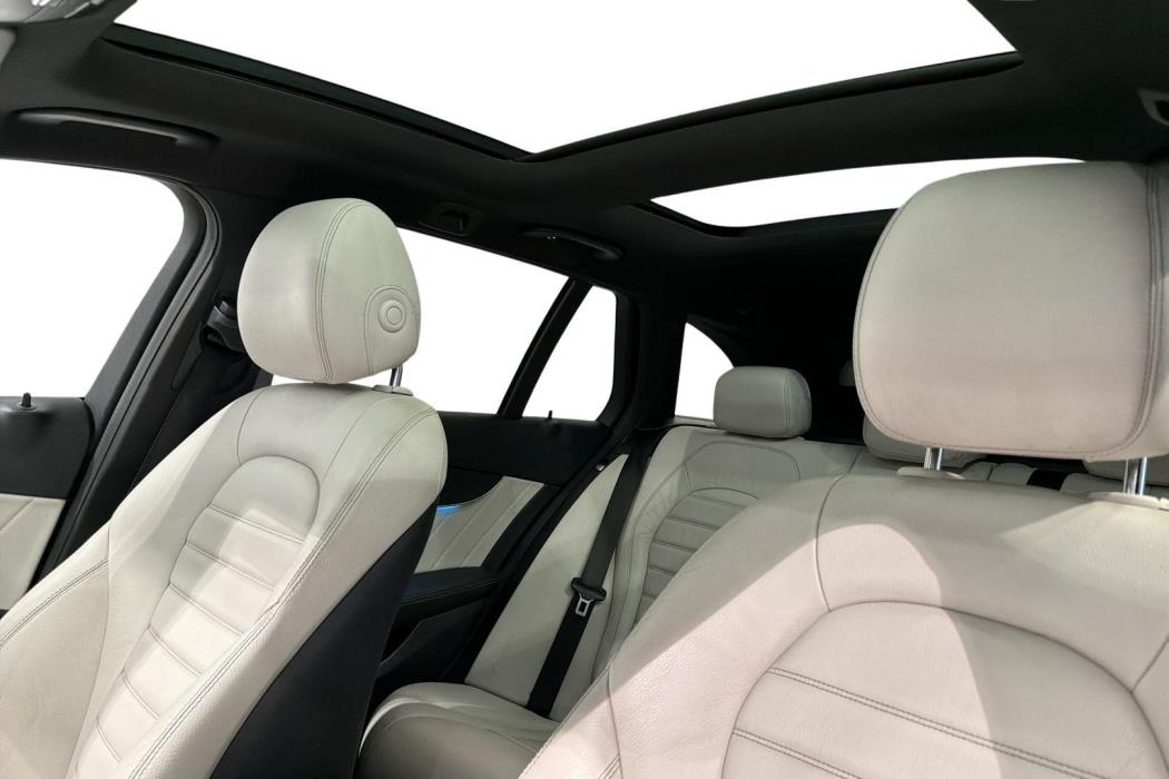 MERCEDES-BENZ C 2016