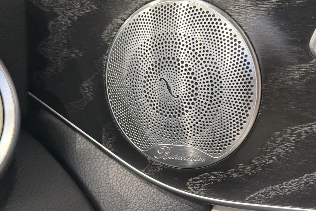 MERCEDES-BENZ C 2016