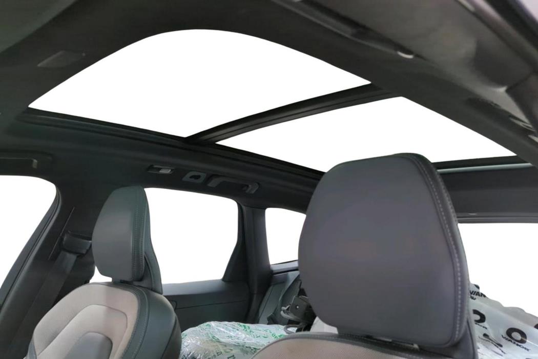 Volvo XC60 2022