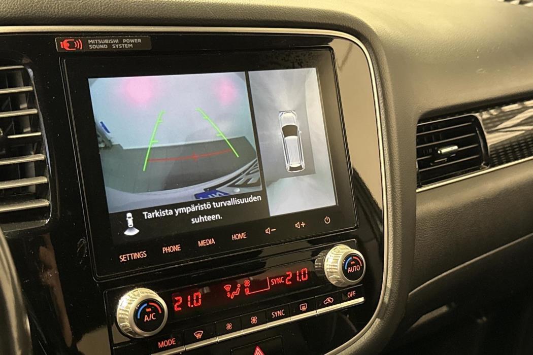 Mitsubishi Outlander PHEV 2020