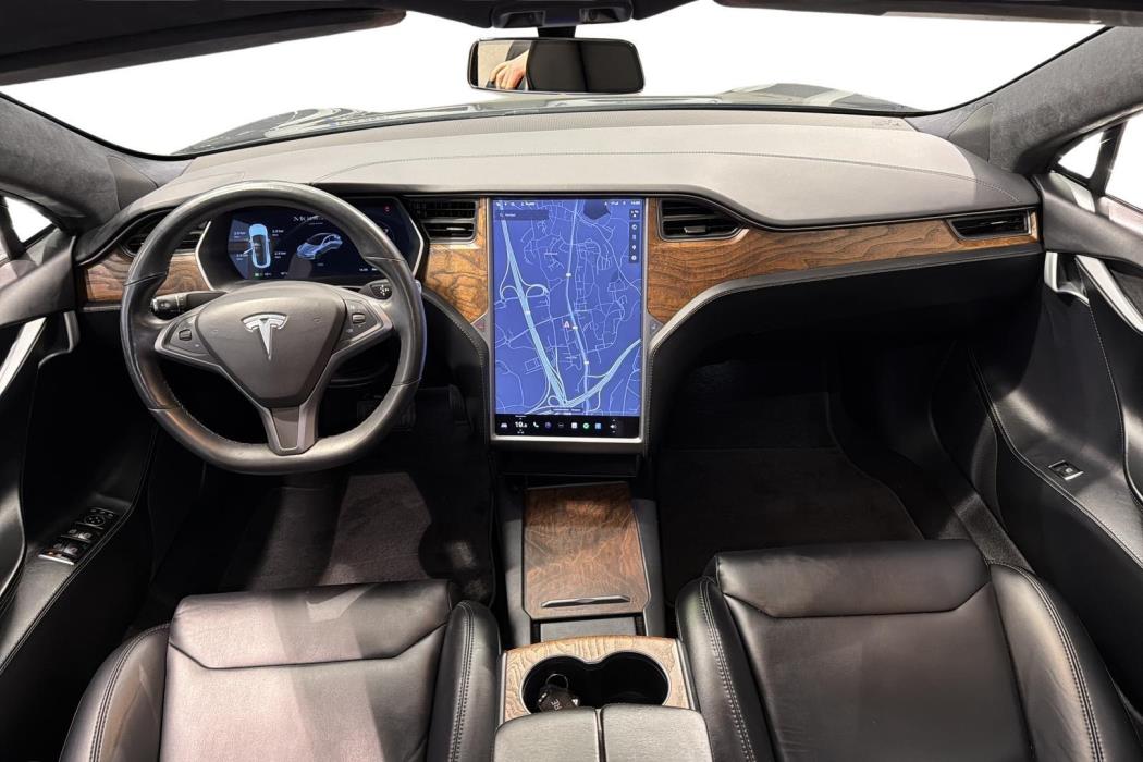 Tesla Model S 2019