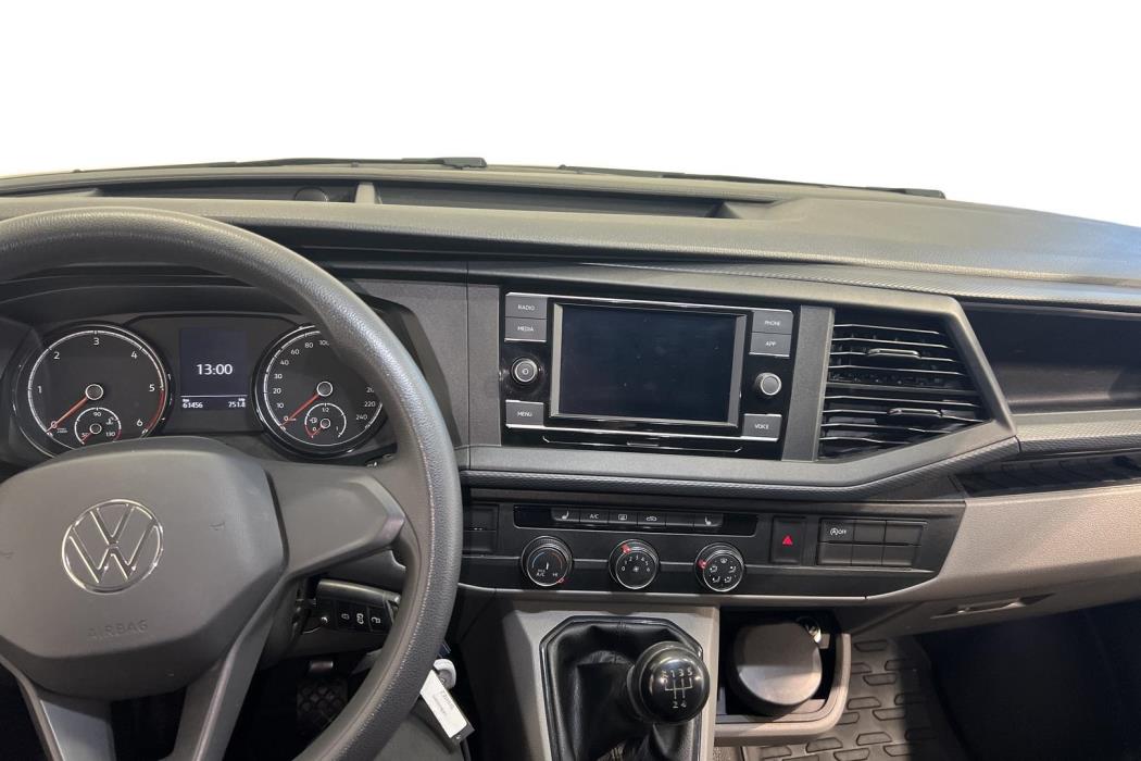 Volkswagen Transporter 2023