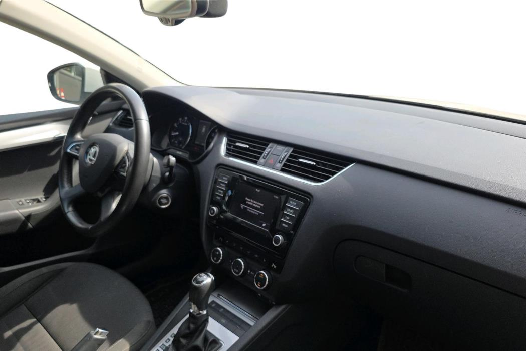 SKODA OCTAVIA 2014