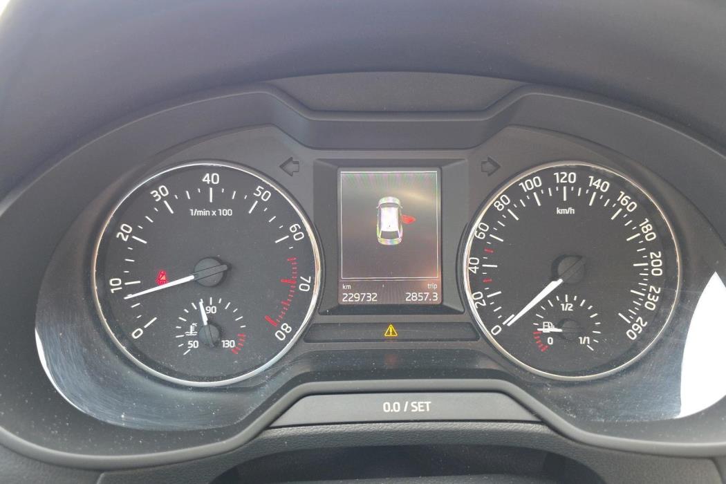 SKODA OCTAVIA 2014