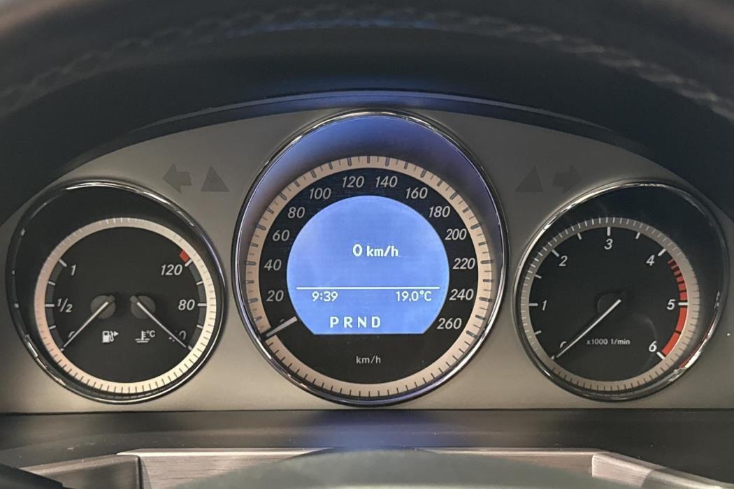 Mercedes-Benz GLK 2012