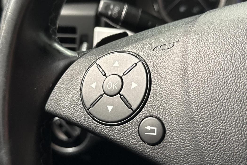 Mercedes-Benz GLK 2012