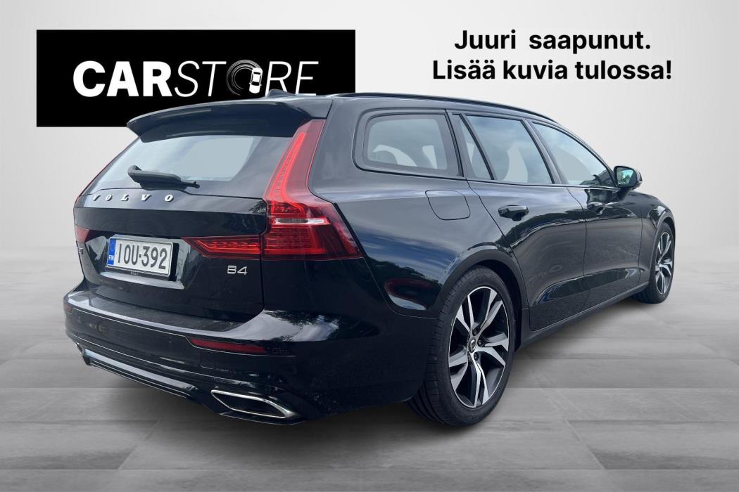 Volvo V60 2022