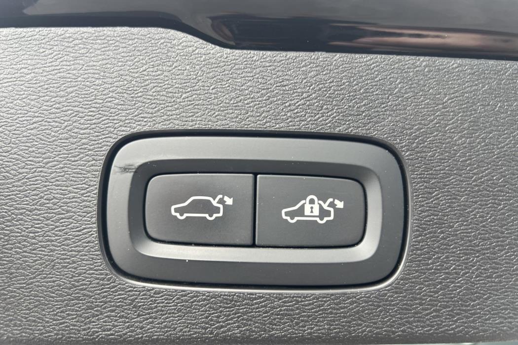 Volvo V60 2022