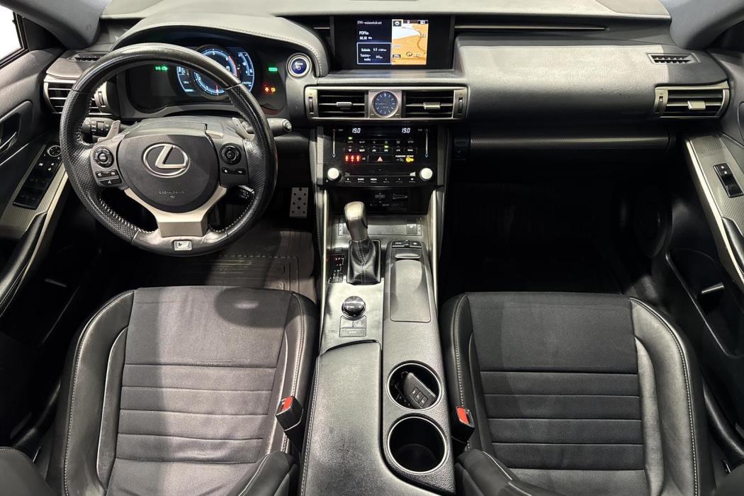 Lexus IS 2014