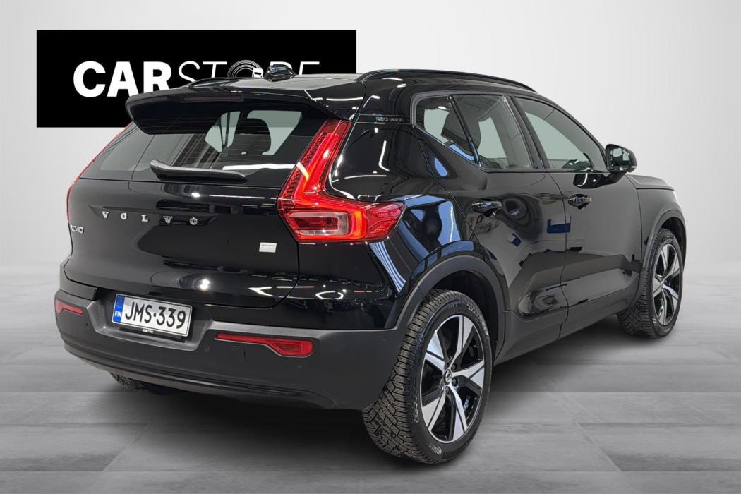Volvo XC40 2023