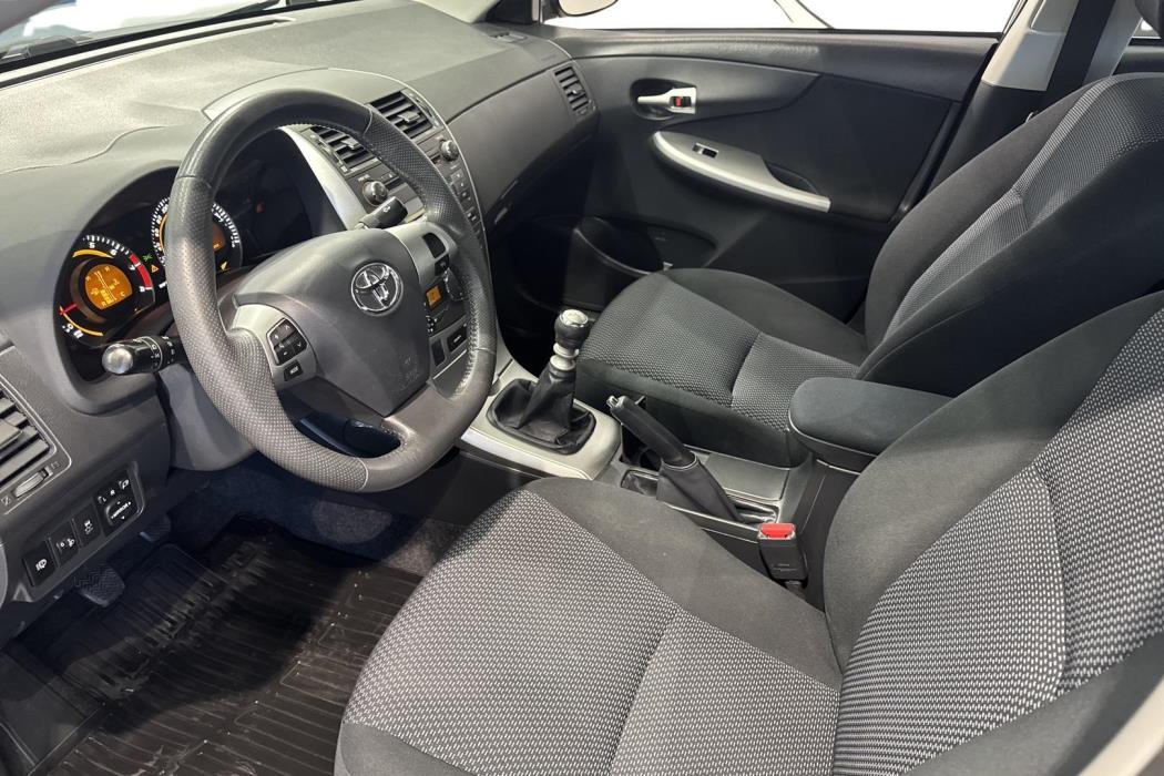 Toyota Corolla 2012