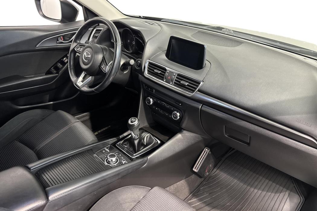 Mazda Mazda3 2017