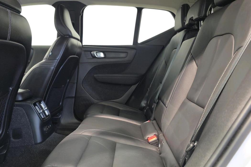Volvo XC40 2021