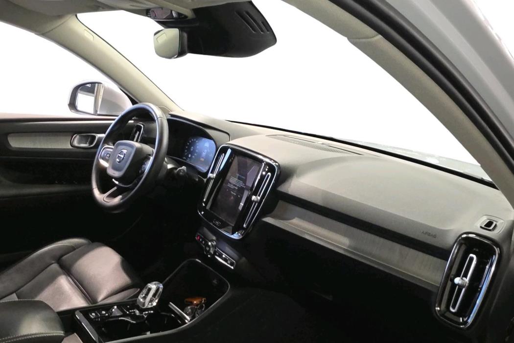 Volvo XC40 2021