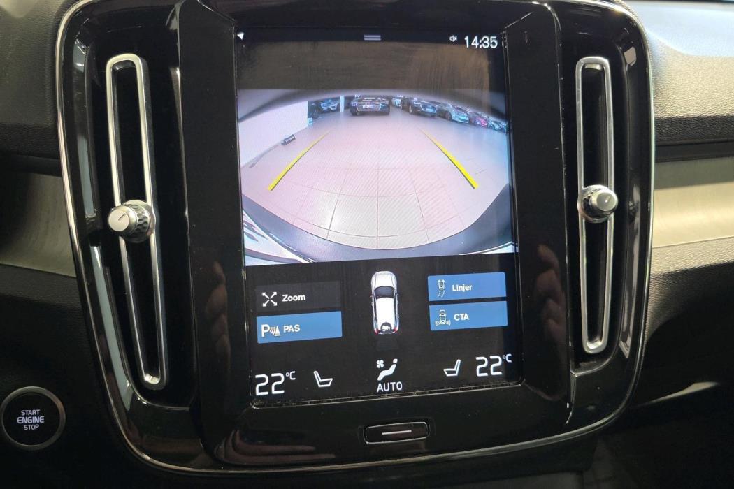 Volvo XC40 2021