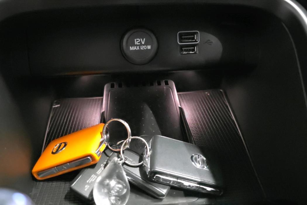 Volvo XC40 2021