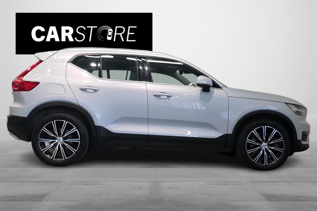 Volvo XC40 2021