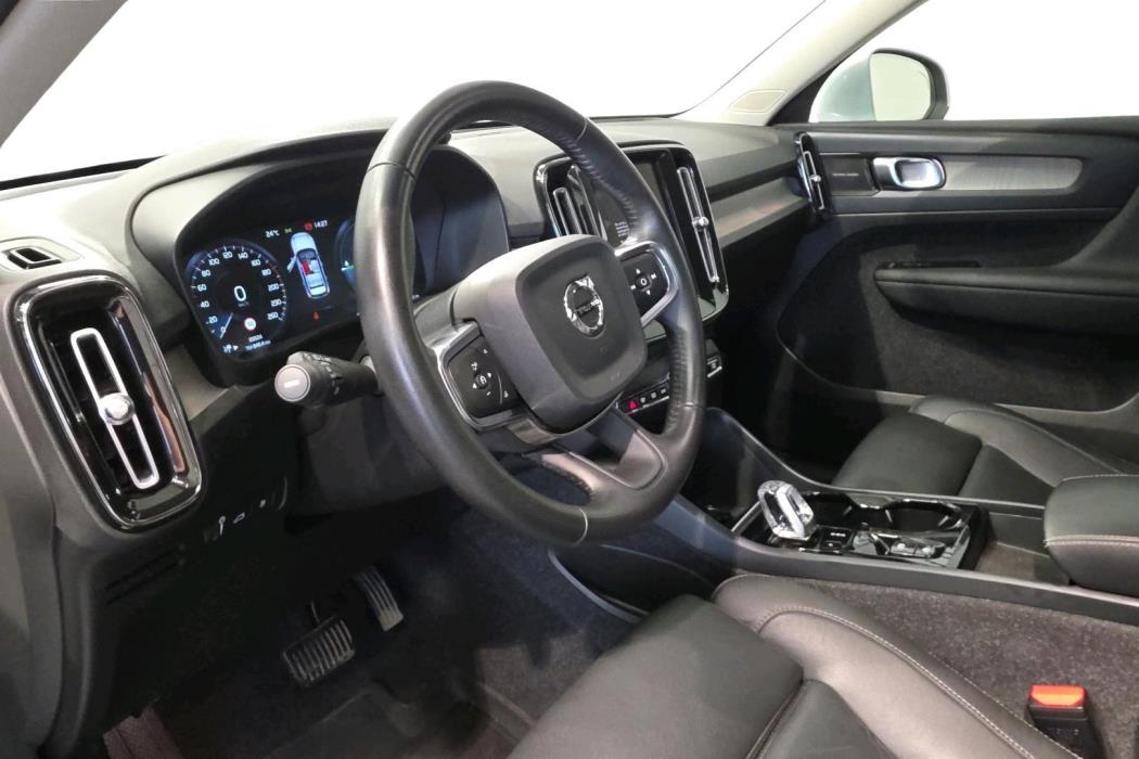 Volvo XC40 2021